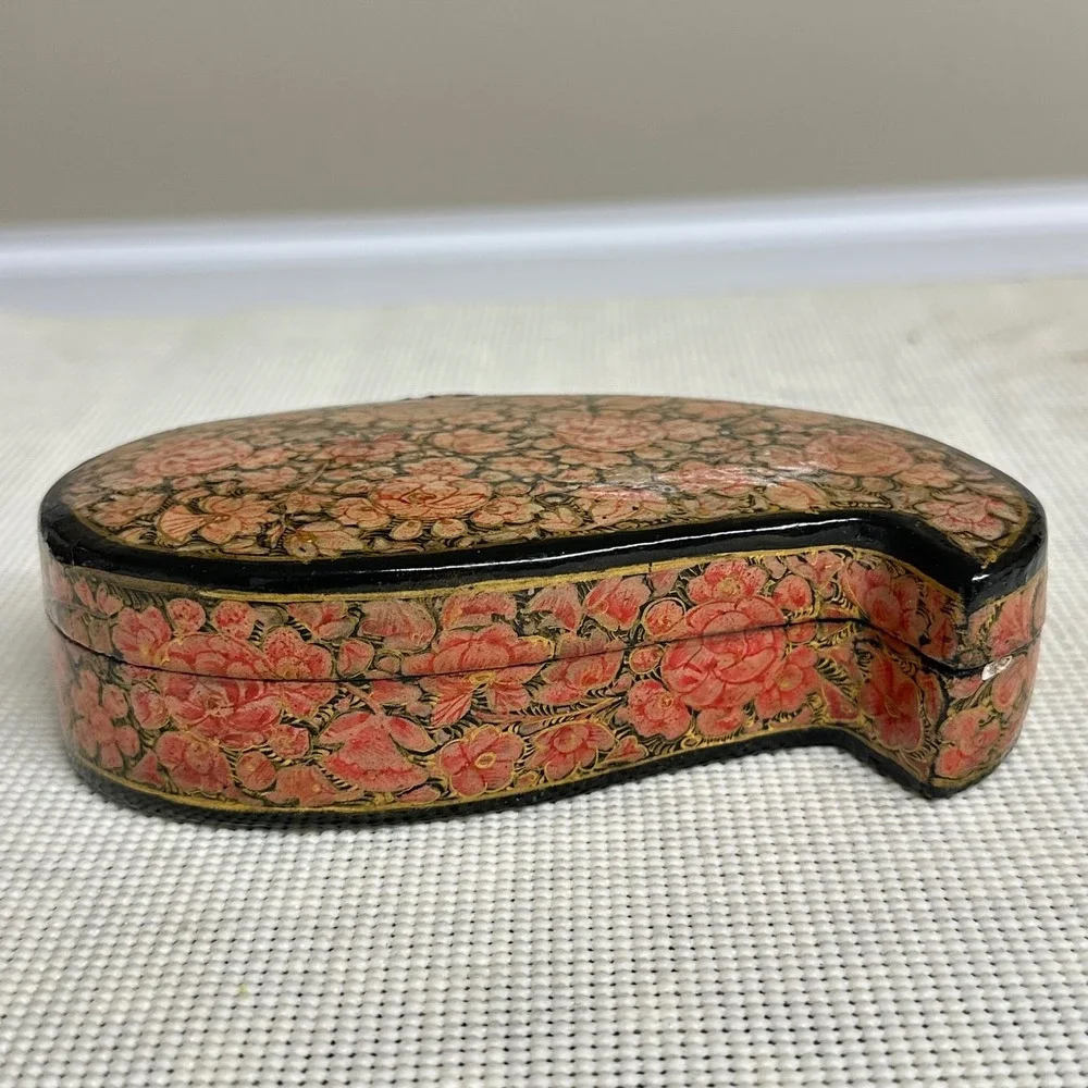 Vintage Tear Drop Shaped Paper Mache Box Hand Painted Florals Trinket Jewelry